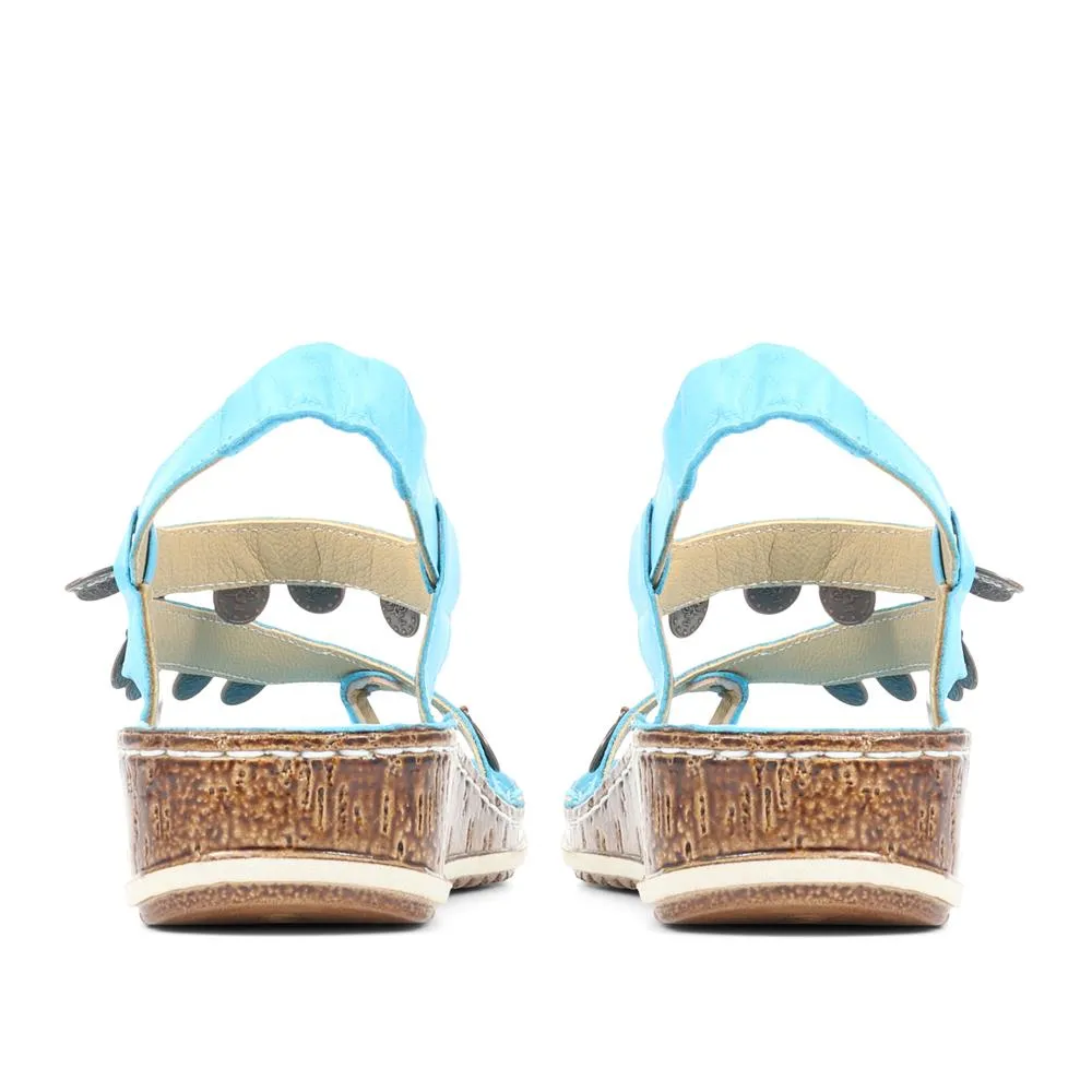 Embellished Leather Toe-Post Sandal - CAY29005 / 315 112